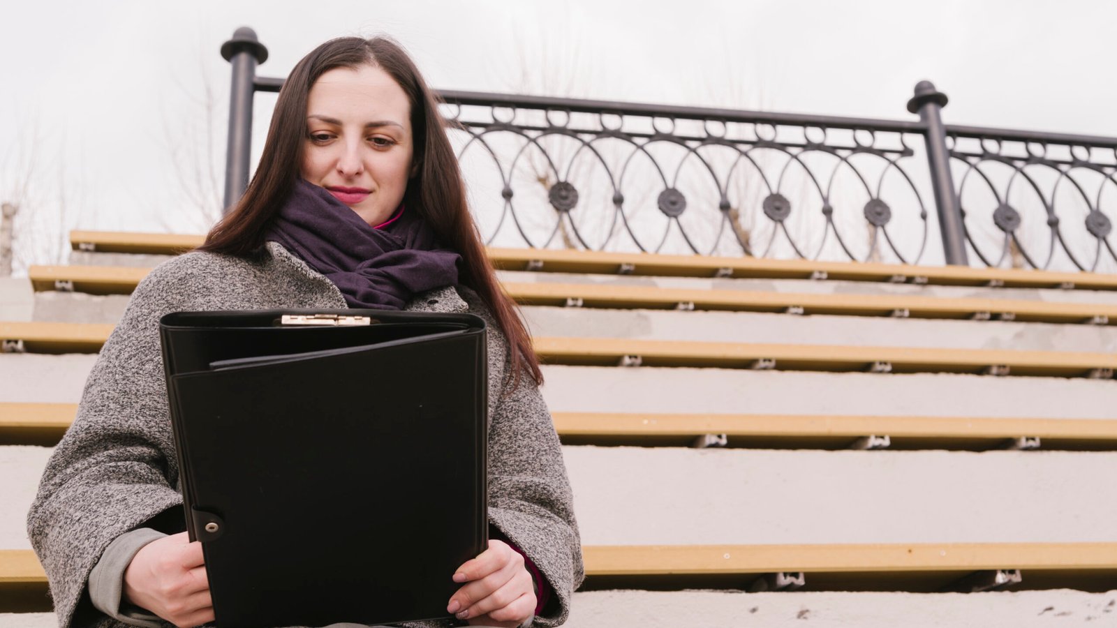 New USCIS AOS Policy Memo May 2026:  Can You Still Adjust Status without leaving the U.S.?